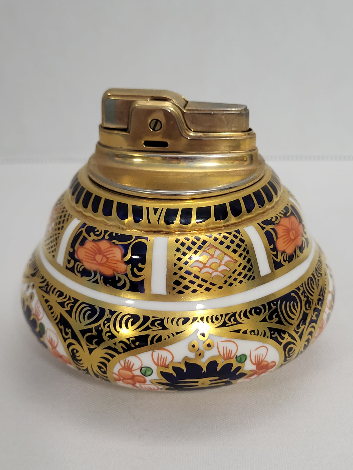 Vintage Lighter from Royal Crown Derby England.