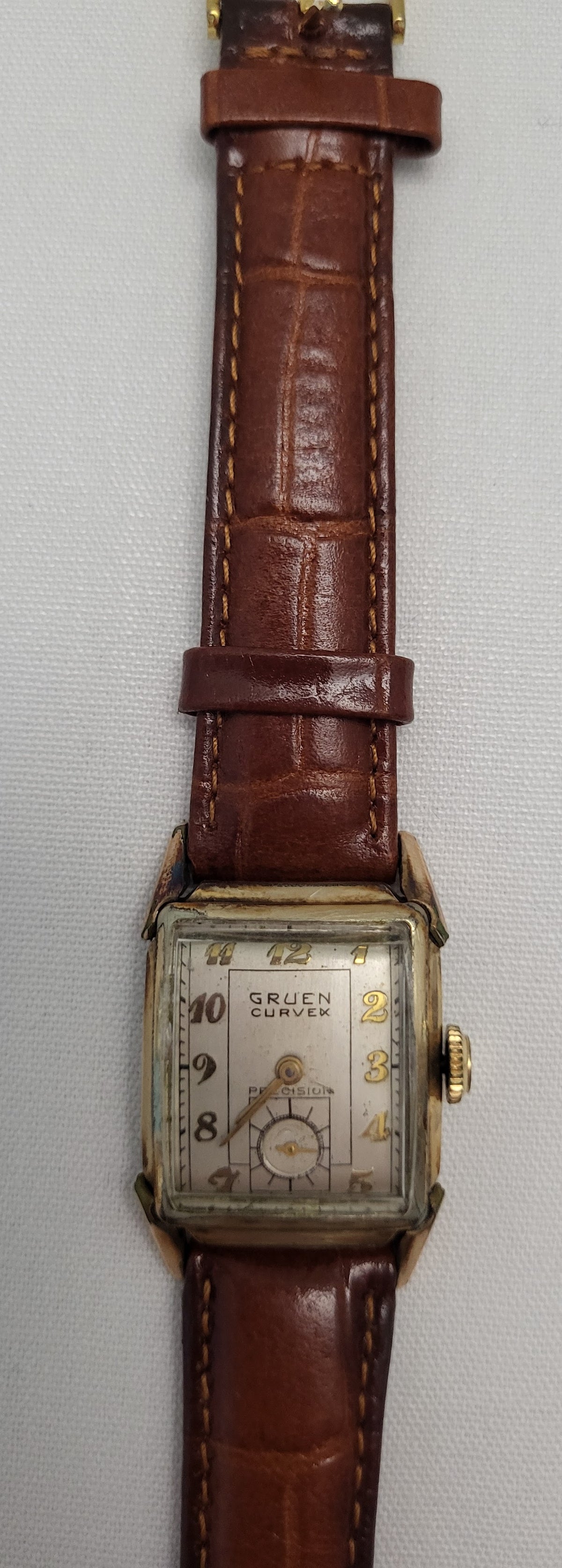 Vintage Gruen Curvex Precision Watch
